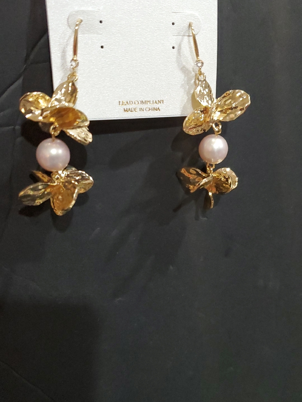 Natasha couture gold plated 3d floral leaf cluster pearl dangle earrings‎ new